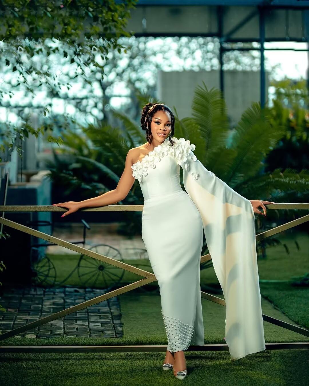 Elegant One-Shoulder Wedding Dresses with 3D Floral